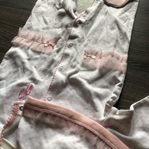 NWT Little Me Onesie Pajama & Hat Set (3-6 Month) - Picture 4 of 6